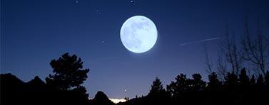 vedi gli appunti sulla poesia Alla Luna riassunto leopardi alla luna