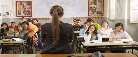 da oggi per prof e bidelli è obbligatorio certificato antipedofilia