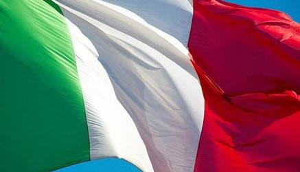 L'inno di Italia è stato inserito come argomento di studio in tutte le scuole ed è stata istituito il Giorno dell’Unità nazionale, della Costituzione, dell’inno e della bandiera il 17 marzo. La legge è stata approvata e il sondaggio di Skuola.net ha rilevato che circa la metà degli studenti conosce solo qualche frase dell'inno nazionale