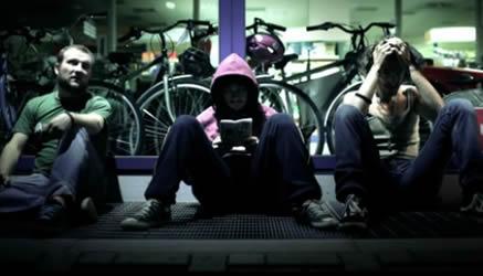 #ByMySide - Chi si accontenta gode?