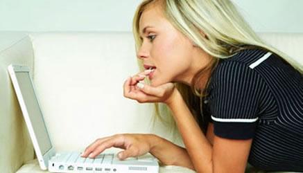 Facebook ti spia anche in chat