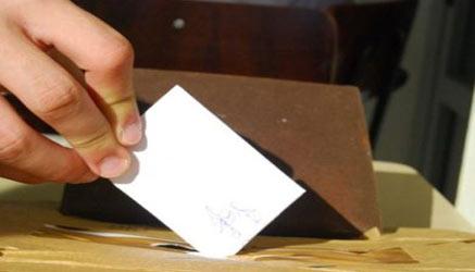 Uni Catania: chi cambia corso non può candidarsi