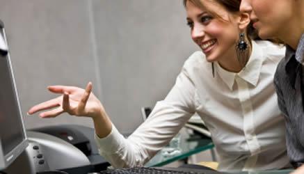 Inchiesta sulle scuole informatizzate: il portale del Ministero dell’Istruzione, ScuolaMia, non è molto utilizzato dalle famiglie per la consultazione di informazioni relative alla scuola: assenze, ritardi, pagelle elettroniche, viti, ricevimento professori