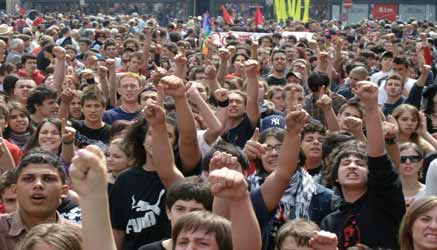 Roma, in 30mila per la scuola pubblica