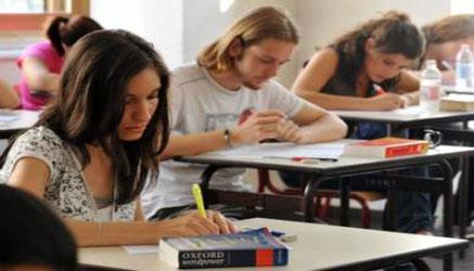 Terremoto, l'esame di Stato, Maturità e Terza media, si svolgerà solo in forma orale nelle zone colpite dal terremoto
