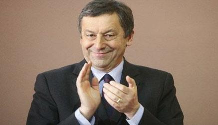 Profumo ospite di Skuola.net martedì 30 aprile alle 18 e 30