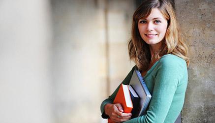 le ragazze a scuola vanno meglio dei ragazzi. Lo conferma l'Università della Georgia che spiega il perchè