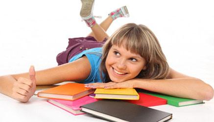 la scuola del gratuito: niente voti in classe