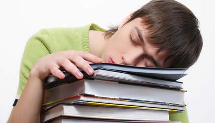 Studente che dorme