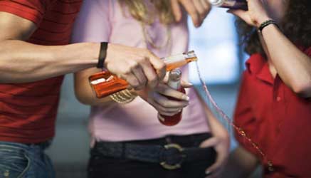 durante i festeggiamenti dei 100 giorni uno studente ha esagerato con l'alcool finendo in come etilico