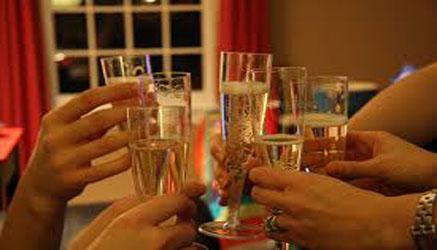 cosa farai a Capodanno? le vostre risposte al sondaggio di Skuola