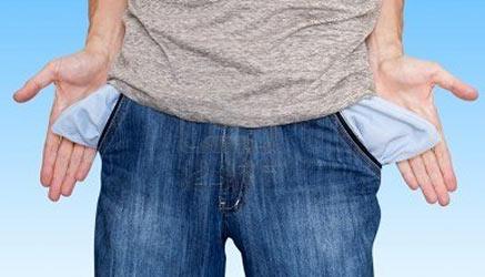 ancora minacce nel caso di mancato pagamento dei contributi scolastici. A Brescia, una scuola ha minacciato di mandare dalle famiglie il recupero crediti
