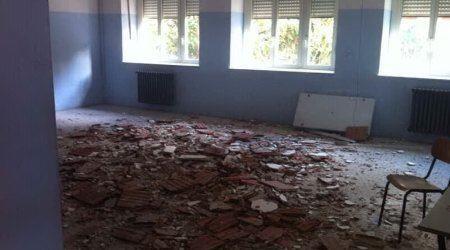 Crolla soffitto a scuola: tragedia sfiorata articolo