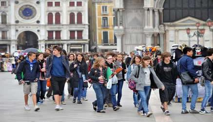 studente svizzero accoltellato in gita a Roma: ragazzi si sentono supereroi
