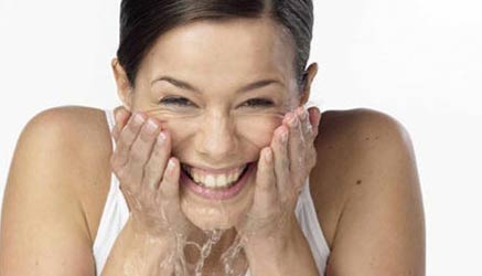 Pelle imperfetta? Ben arrivata acqua micellare