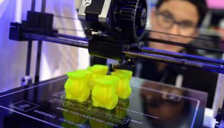 ecco come gli studenti del liceo Malpighi di Bologna diventano Makers