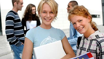 varato il nuovo piano Erasmus: via libera a 4 milioni di studenti