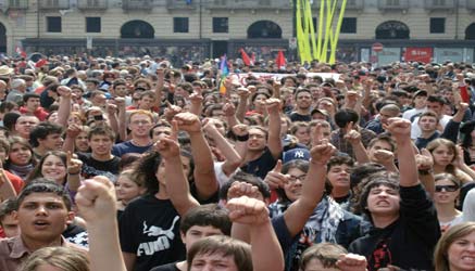 in attesa della mobilitazione degli studenti di domani, continuano le occupazioni
