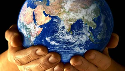 ma la Terra quanto pesa?