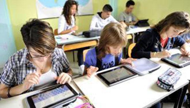 papà hitech, inventa Editouch per figlio dislessico e studenti affetti da dsa