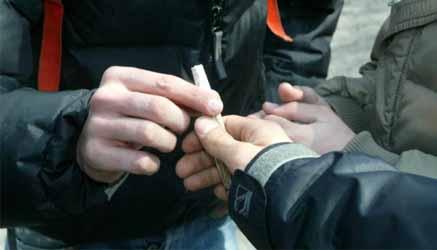 Droga prima della scuola: in arrivo nuova moda