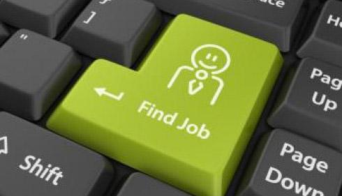 ricerca Adecco: il lavoro si trova sui social