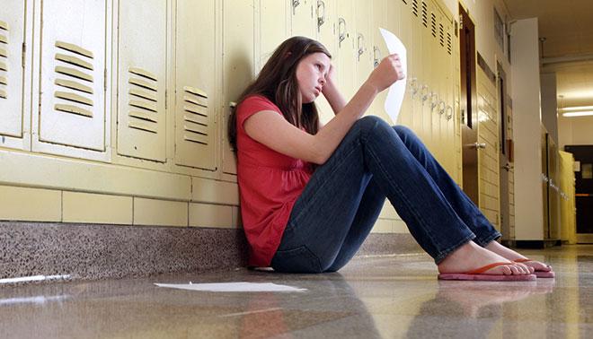 Prof non dà mai 10 ai compiti: è giusto?
