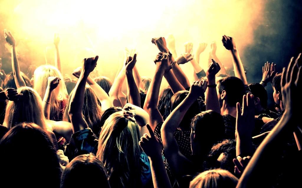 Sei uno studente festaiolo? Ecco i segnali che lo rivelano articolo