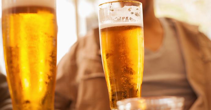 Ecco cosa succede nelle 24 ore successive dopo aver bevuto una Birra articolo
