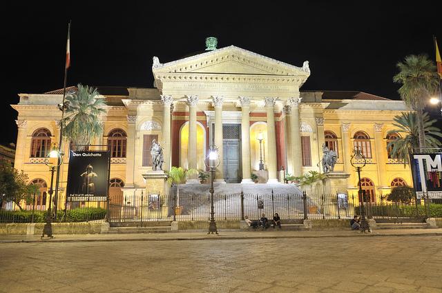 I 9 monumenti italiani che costano di più articolo