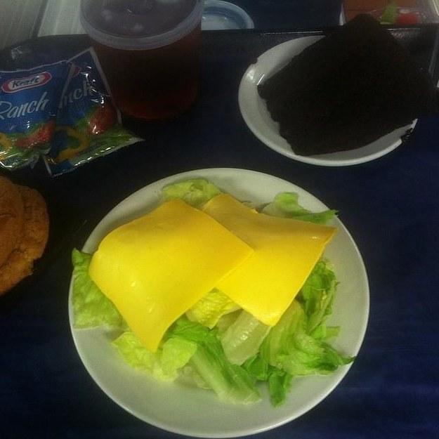 11 pietanze discutibili cucinate da studenti fuori sede! articolo