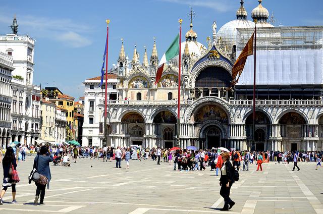 I 9 monumenti italiani che costano di più articolo