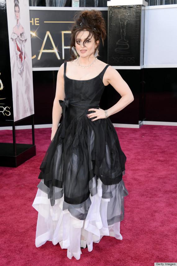 I 15 abiti più brutti di sempre delle Star di Hollywood! articolo