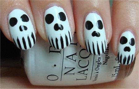 12 tipologie di Unghie in perfetto stile Halloween! articolo