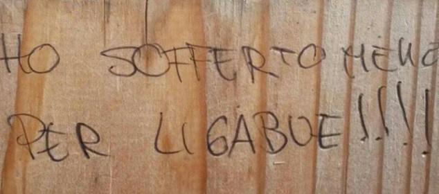 I 10 messaggi più divertenti scritti dai disperati in fila all'Expo! articolo