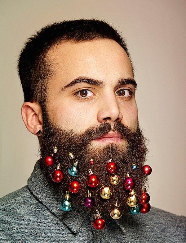 Moda di Natale: la barba glitterata &egrave; gi&agrave; tendenza articolo