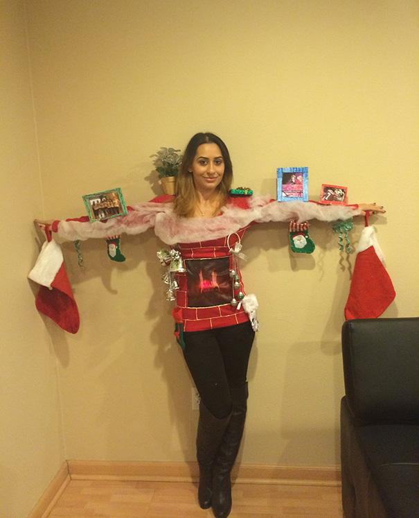 I 25 maglioni di Natale più brutti ed imbarazzanti articolo
