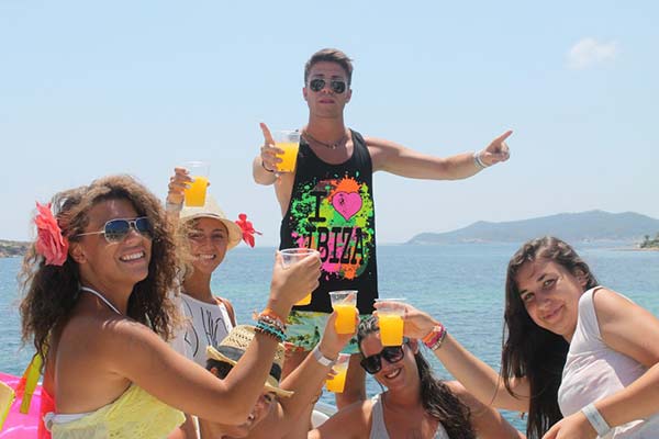 amici a ibiza