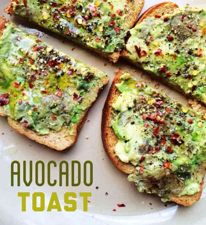 foto di toas di avocado
