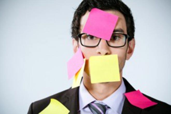 foto di non dimenticare niente nel curriculum vitae