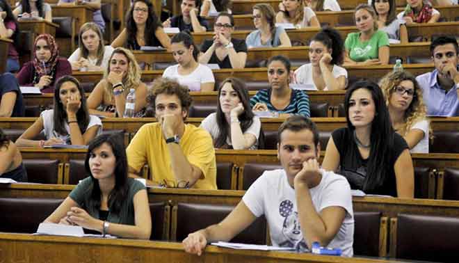 Universitari bastonati: per 1 su 2 Isee più alto