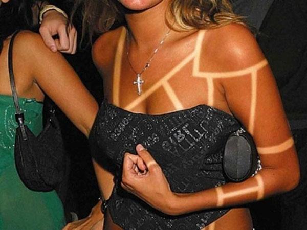 foto di tatuaggi monili