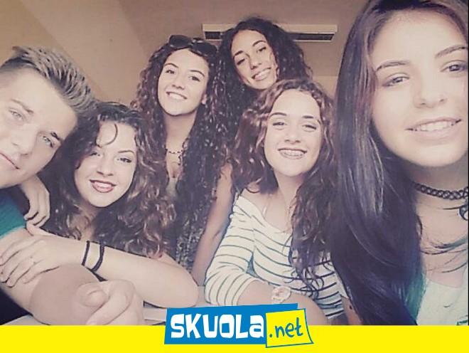 Back to school: 7 facce da rientro articolo