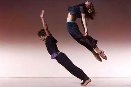 salto sanza contemporanea