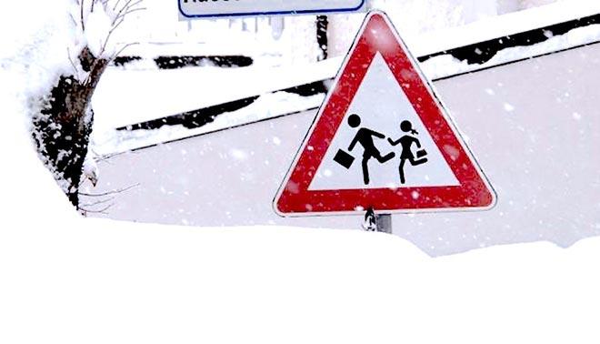 Maltempo: oggi scuole chiuse, domani si torna