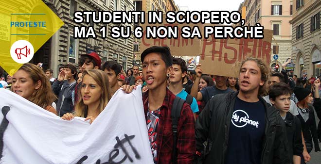 foto di sciopero studenti, non sanno perchè