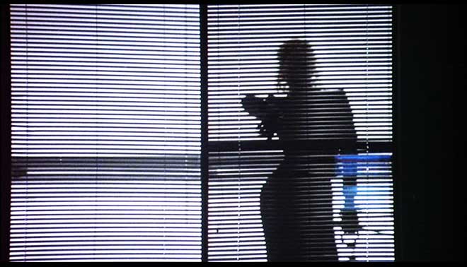 Studentessa si spoglia in biblioteca: il video finisce in rete