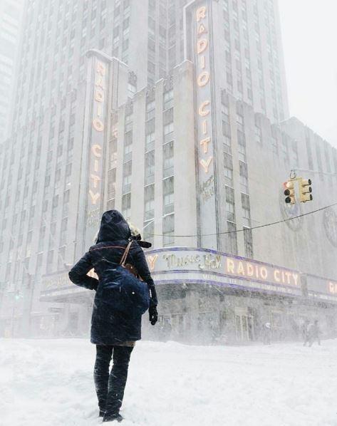 Lo spettacolo di New York sotto la neve - 20 FOTO articolo
