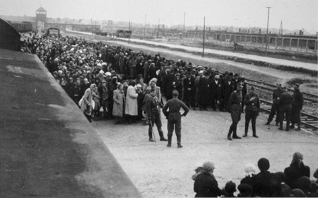 10 cose che non sapete sul Giorno della Memoria articolo