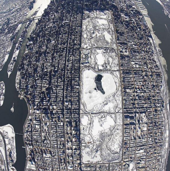 Lo spettacolo di New York sotto la neve - 20 FOTO articolo